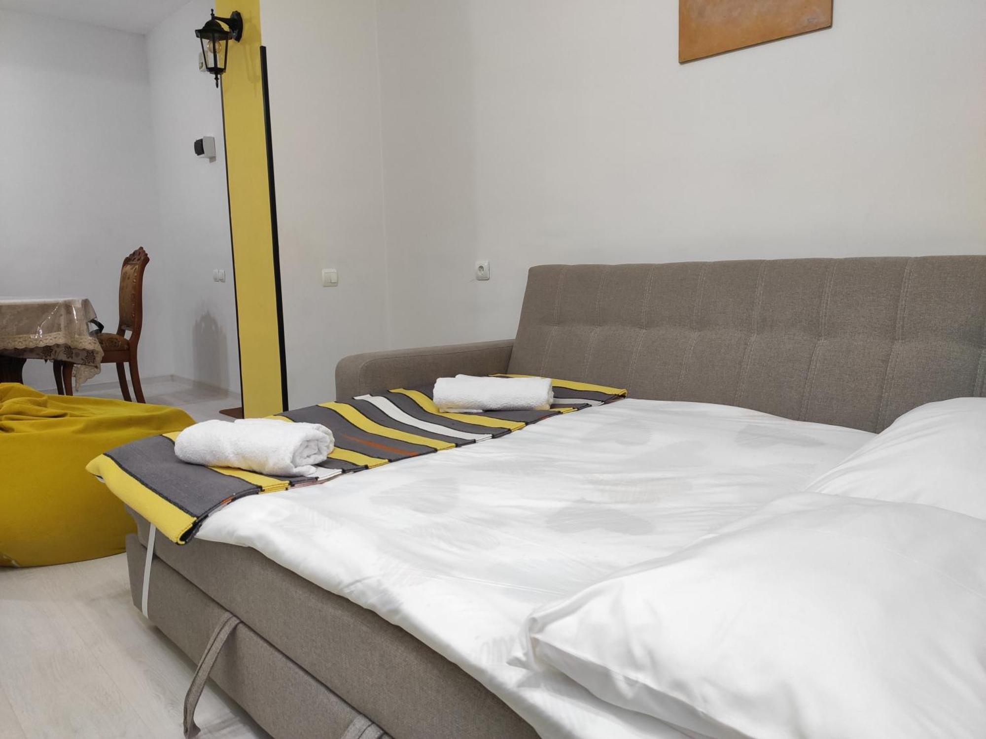 Ners Guest House Гюмри Экстерьер фото